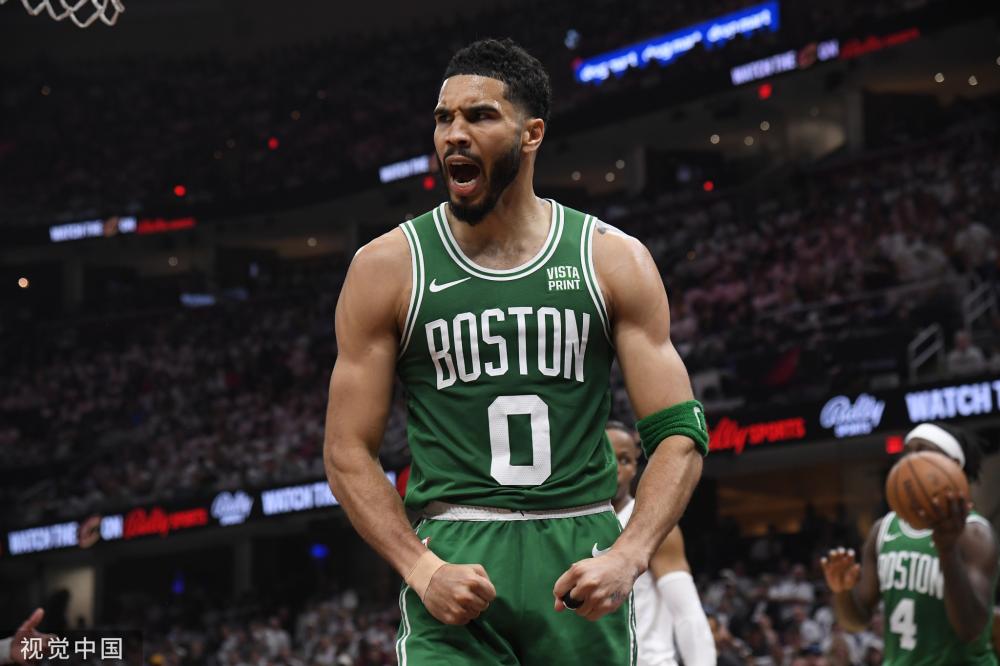 饰自己对负 饰自己对负