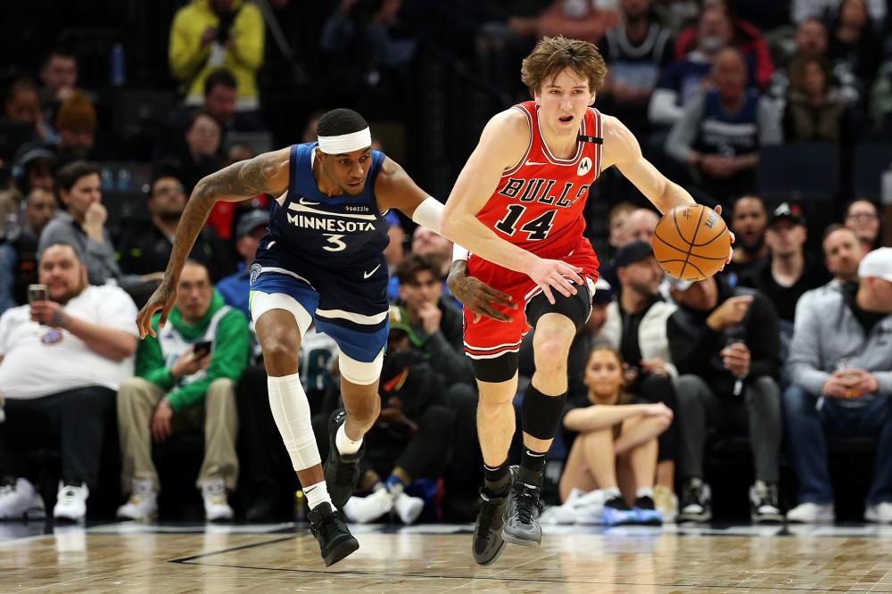 英勇拼搏的 英勇拼搏的